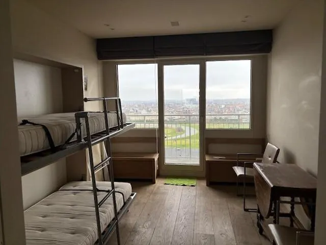 Modern Two-Bedroom Apartment With Breathtaking Views And Two Charming Terraces T39 Ostend