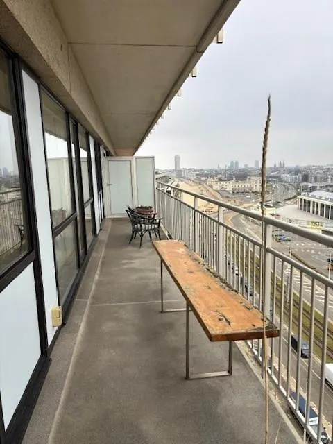 Modern Two-Bedroom Apartment With Breathtaking Views And Two Charming Terraces T39 Ostend